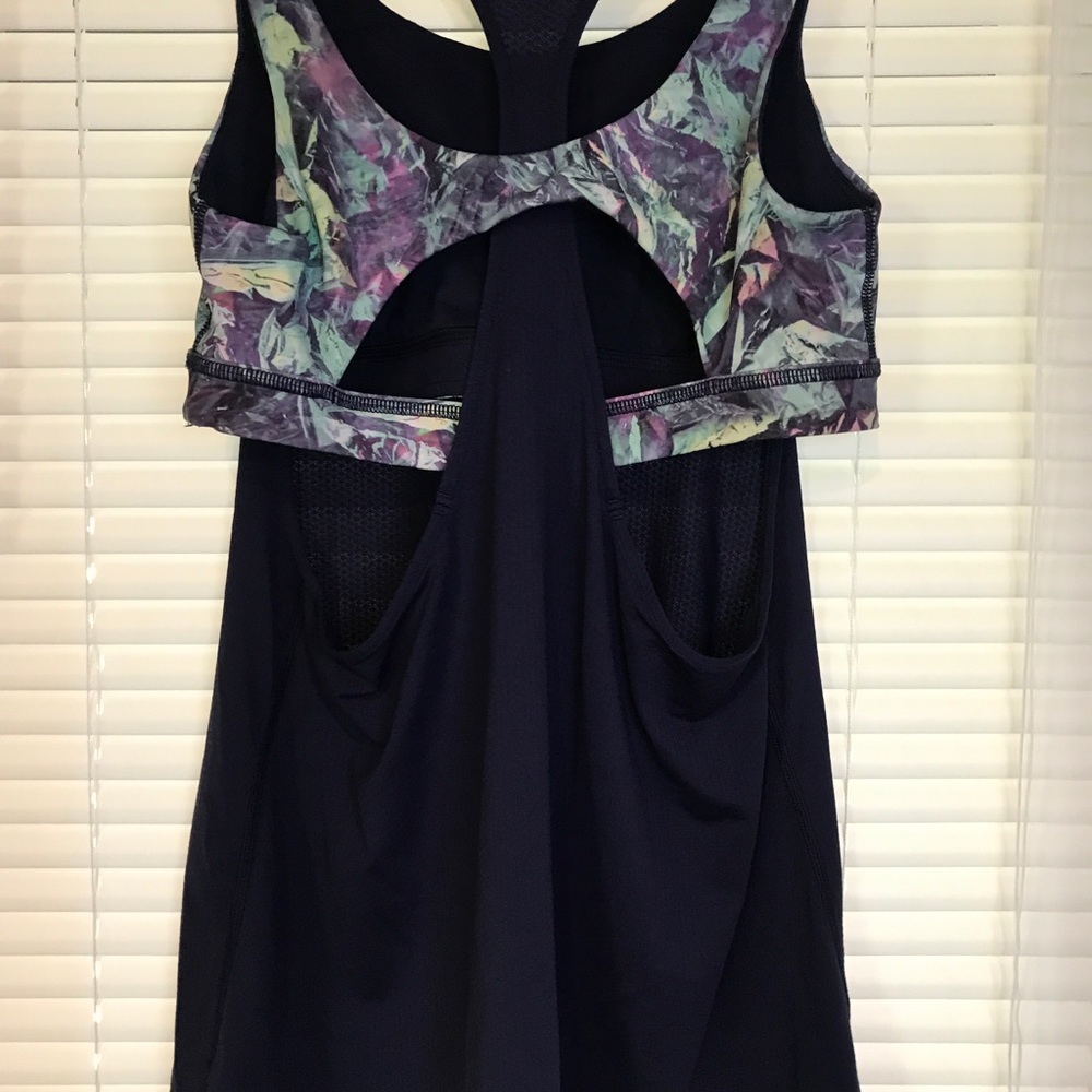 Lululemon Tank with built in bra